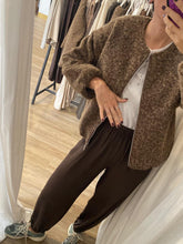 Cargar imagen en el visor de la galería, Abrigo bomber camel