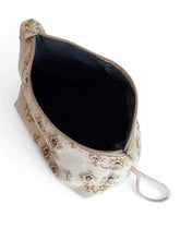 Cargar imagen en el visor de la galería, Bolso neceser grande PLUMA
