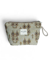 Cargar imagen en el visor de la galería, Bolso neceser grande PLUMA