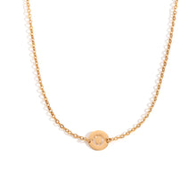 Cargar imagen en el visor de la galería, Collar letra - Acero dorado 316L baño oro 18k - Elige tu letra