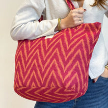 Cargar imagen en el visor de la galería, Bolso grande shopper cremallera FUEGO