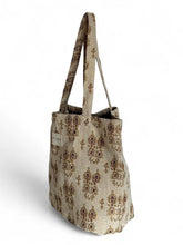 Cargar imagen en el visor de la galería, Bolso grande shopper PLUMA