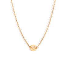 Cargar imagen en el visor de la galería, Collar letra - Acero dorado 316L baño oro 18k - Elige tu letra