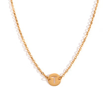 Cargar imagen en el visor de la galería, Collar letra - Acero dorado 316L baño oro 18k - Elige tu letra