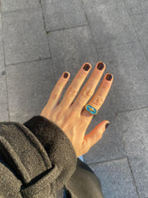 Cargar imagen en el visor de la galería, Anillo Keops - Acero dorado 316L baño oro 18K - Talla 14, 16 y 18