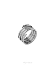 Cargar imagen en el visor de la galería, Anillo Muelle - Acero plateado 316L baño plata rodiada - tallas de 12 y 14