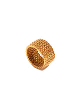Cargar imagen en el visor de la galería, Anillo labrado - Acero dorado 316L baño oro 18k - Talla 12, 14 y 16