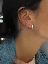 Cargar imagen en el visor de la galería, Pendientes aro bolitas circonita  11 mm - Plata 925 - par 25€ unidad 13€