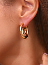 Cargar imagen en el visor de la galería, Pendientes aros espiral 28mm · Acero dorado 316L baño oro 18k