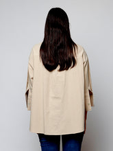 Cargar imagen en el visor de la galería, Blusa camel 100% algodón - Talla: S, M y L