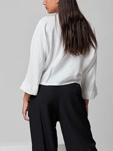 Cargar imagen en el visor de la galería, Blusa doble botonadura