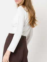Cargar imagen en el visor de la galería, Camiseta fruncida blanca