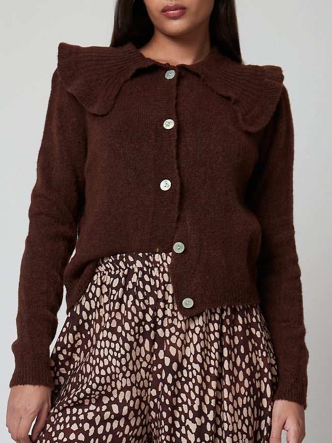 Chaqueta de punto marrón