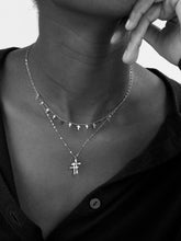 Cargar imagen en el visor de la galería, Collar cruces - Acero 316L baño plata rodiada