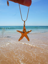 Cargar imagen en el visor de la galería, Pack: Collar + pendientes Carcavelos · baño oro