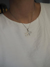 Cargar imagen en el visor de la galería, Collar ojo de Horus - Acero plateado 316L baño plata rodiada