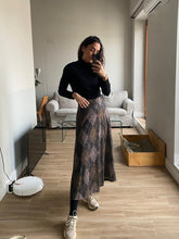 Cargar imagen en el visor de la galería, Falda rombos