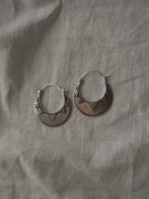 Cargar imagen en el visor de la galería, Pendientes India 007 - Edición limitada - Latón baño plata