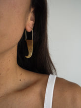 Cargar imagen en el visor de la galería, Pendientes India 009 - Edición limitada - Latón baño oro 18k