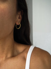 Cargar imagen en el visor de la galería, Pendientes India 011 - Edición limitada - Latón baño oro 18k