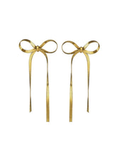 Cargar imagen en el visor de la galería, Pendientes Magic lazo· Acero 316L baño oro 18k