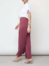 Cargar imagen en el visor de la galería, Pantalón modal granate