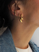 Cargar imagen en el visor de la galería, Pendiente Miglena - Plata 925 baño oro 18k - par 29€ unidad 15€
