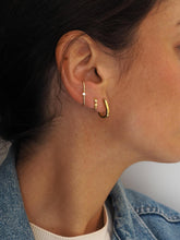 Cargar imagen en el visor de la galería, Pendiente Miglena - Plata 925 baño oro 18k - par 29€ unidad 15€