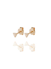 Cargar imagen en el visor de la galería, Pendiente triángulo · Plata 925 baño oro 18k - par 16€ unidad 8,50€