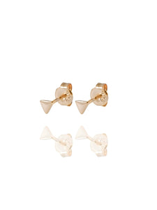 Pendientes triángulo · Plata baño oro 18k - par 16€ unidad 8,50€