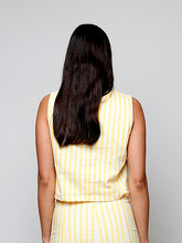 Cargar imagen en el visor de la galería, Top amarillo y blanco