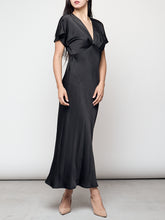 Cargar imagen en el visor de la galería, Vestido satinado negro