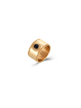 Cargar imagen en el visor de la galería, Anillo Carmela Ónyx - Acero dorado 316L baño oro 18K - Talla 12, 14, 16 y 18
