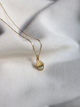Cargar imagen en el visor de la galería, PACK: Collar + Pendientes aros 14mm bellotera - Plata baño oro 18k