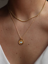 Cargar imagen en el visor de la galería, COLLAR CHENNAI - PLATA BAÑO ORO 24K