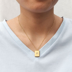 Collar estrella circonita - Acero dorado 316L baño oro 24k