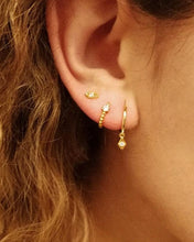 Cargar imagen en el visor de la galería, Pendientes aro bolitas circonita 11 mm - Plata 925 baño oro 18k - par 25€ unidad 13€