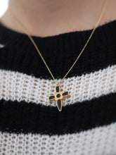 Cargar imagen en el visor de la galería, Pack: Collar + Pendientes barra JABA - Plata 925 baño oro 18k