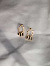 Cargar imagen en el visor de la galería, Pendientes CHAD - Plata 925 baño oro 18k - par 25€