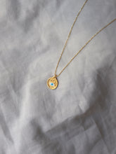 Cargar imagen en el visor de la galería, COLLAR CHENNAI - PLATA BAÑO ORO 24K