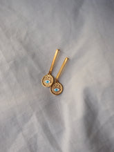 Cargar imagen en el visor de la galería, PACK: COLLAR + PENDIENTES BARRA CHENNAI - PLATA BAÑO ORO 24K