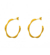 Cargar imagen en el visor de la galería, Pendientes aros onditas 25MM · acero dorado baño oro 24K