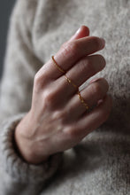 Cargar imagen en el visor de la galería, Anillo nudo - Plata 925 - Talla 10 y 14