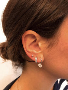 Pendiente aro 12mm letra  Plata 925 -18€ unidad - Varias letras disponibles