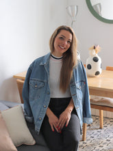 Cargar imagen en el visor de la galería, VINTAGE DENIM JACKET TONO CLARO - VARIAS TALLAS DISPONIBLES