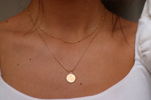 Combo = Collar moneda San Jorge + Cadena bolitas • Plata 925 baño oro 18K