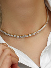 Cargar imagen en el visor de la galería, Collar Gloria - Acero dorado 316L baño oro 18K