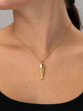 Cargar imagen en el visor de la galería, COLLAR LISBOA - ACERO DORADO BAÑO ORO 18K