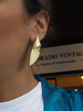 Cargar imagen en el visor de la galería, Pendientes Gold Party alas - Baño oro 24K