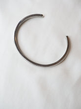 Cargar imagen en el visor de la galería, Pulsera esclava rígida - Acero plateado 316L baño plata rodiada
